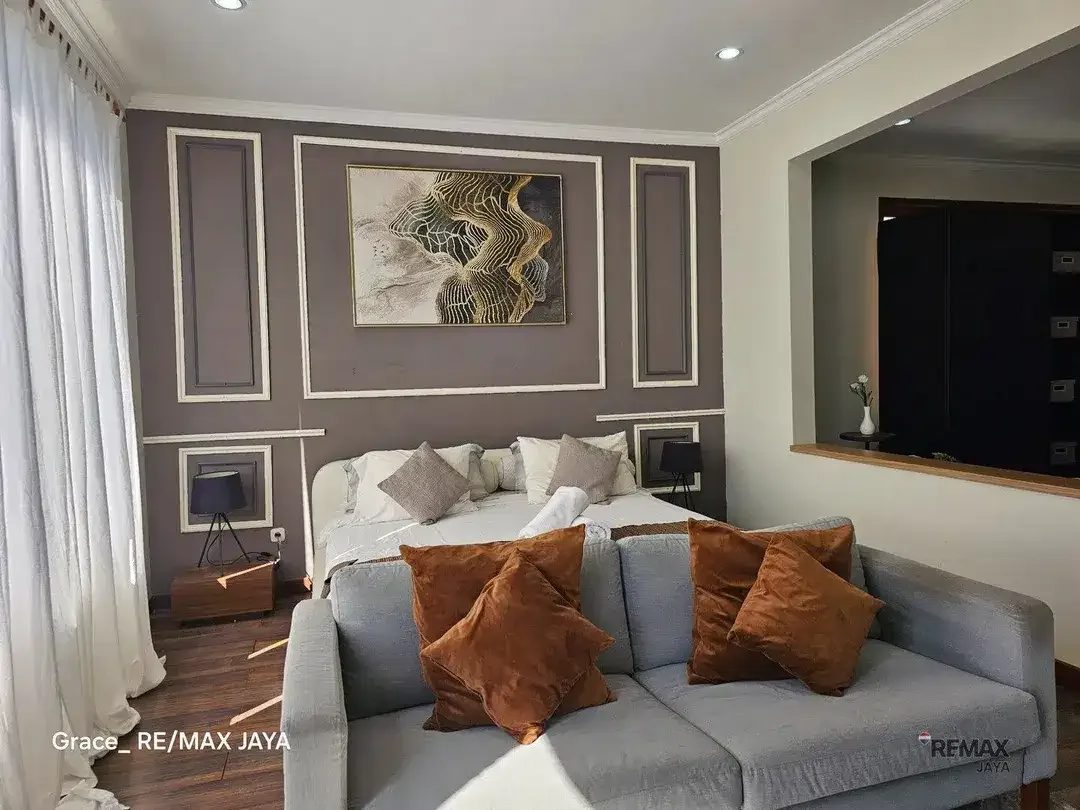 Villa 4 Bedroom For Sale, at Jimbaran with Panoramic Ocean & Mountain Views - Image 6 of 10