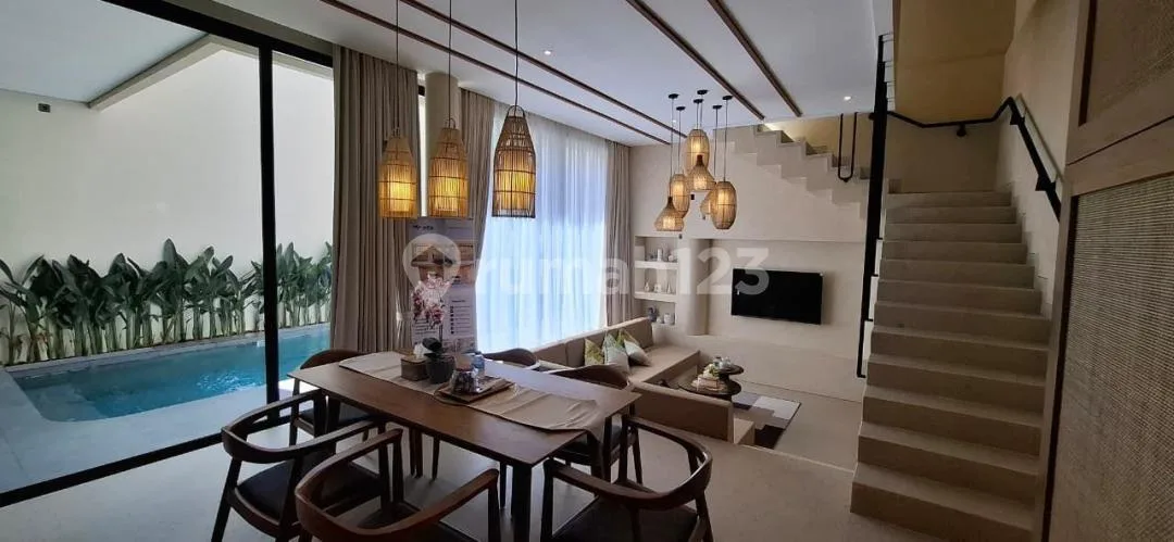 Miliki Villa Modern di Lokasi Premium! Pilihan Freehold atau Leasehold 50 Tahun - Image 2 of 4