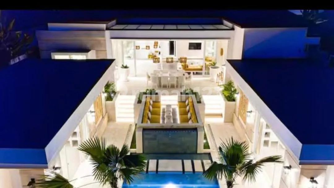 Leasehold Brand New Villa With Infinity Pool In Ubud Gianyar - Image 4 of 4