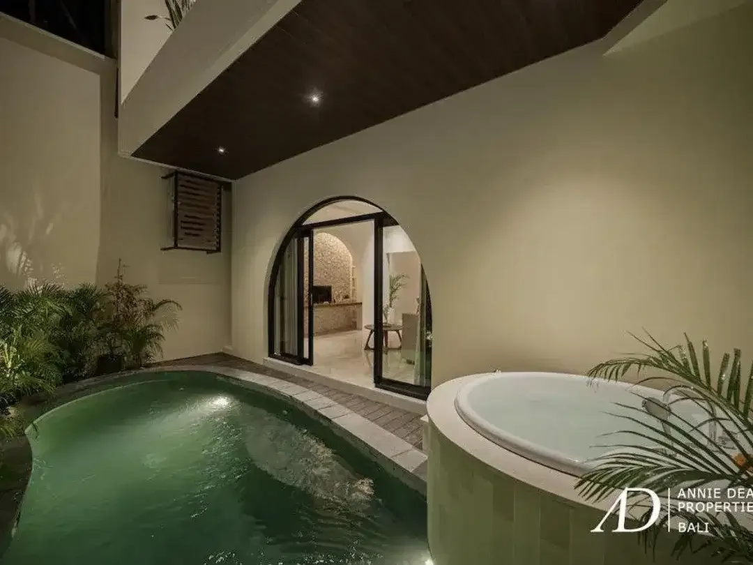 LEASEHOLD | 3 UNITS LEFT - MODERN VILLAS IN PRIME TUMBAK BAYUH - Image 3 of 10