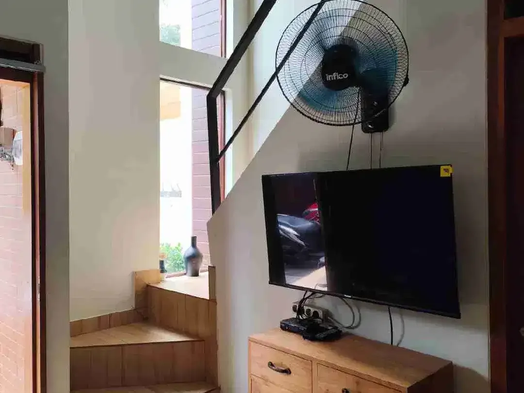 Disewakan Rumah Semi Villa, Fully Furnished, di Slingsing, Tabanan dekat Kedungu dan Canggu - Image 4 of 10