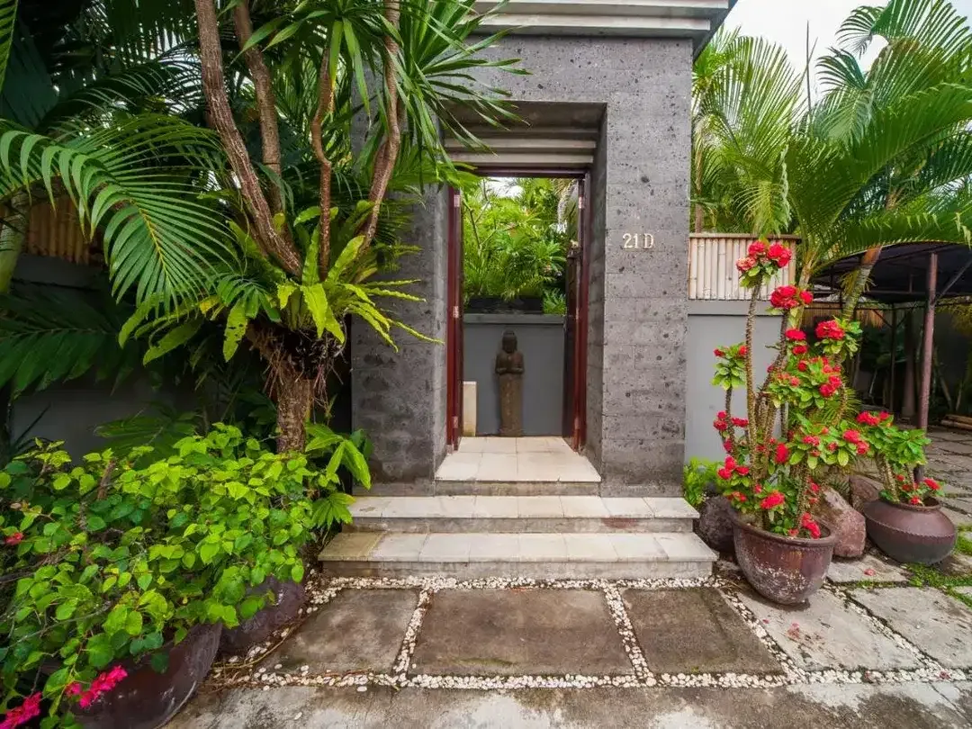 Turnkey 3 Bedroom Villa in Central Canggu for Sale Leasehold - Image 6 of 10