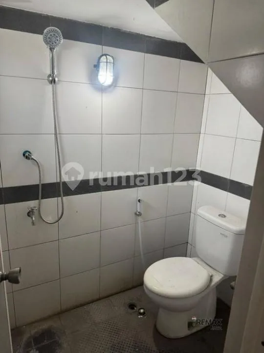 Ruko 2 Lantai Siap Pakai Dijual di Singaraja, Buleleng - Image 4 of 4