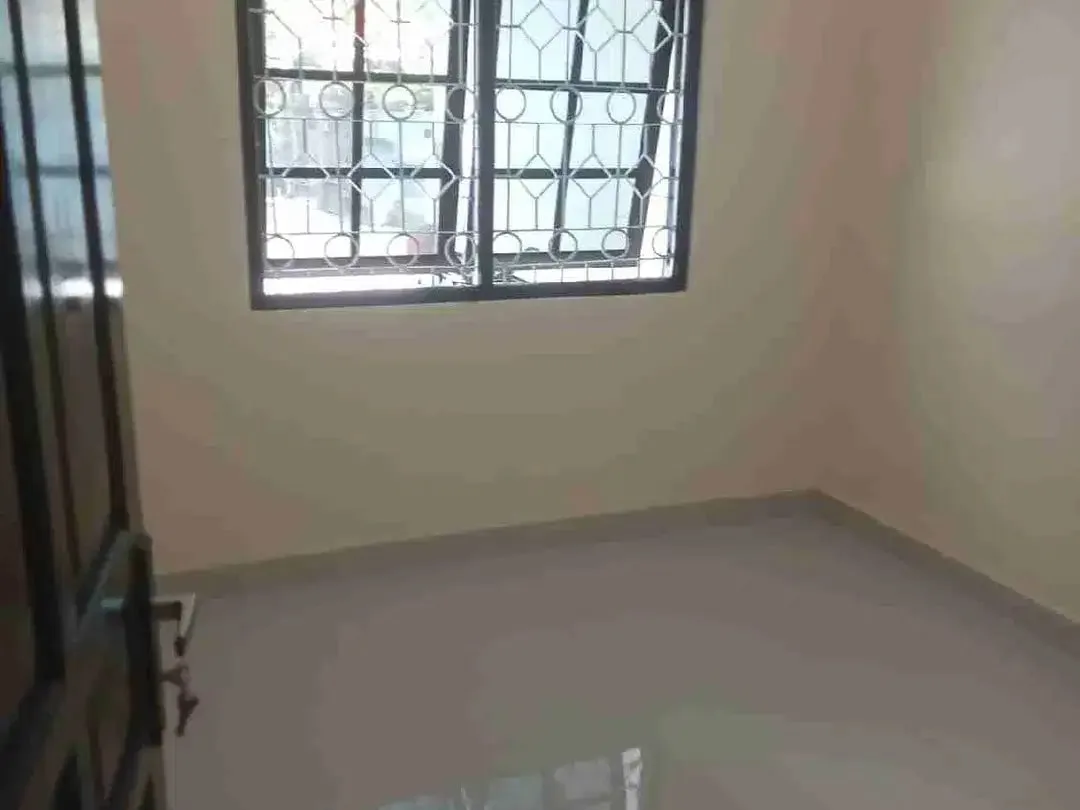 Sale Rumah Baru Gress 114M2 Sudah di Dak Atas Kwanji Dalung Dkt Puspem - Image 7 of 10