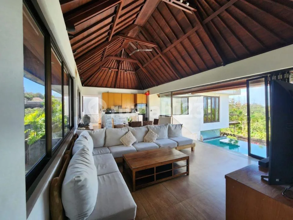 Termurah Villa Plus Kolam Renang Lokasi Ungasan - Image 1 of 4