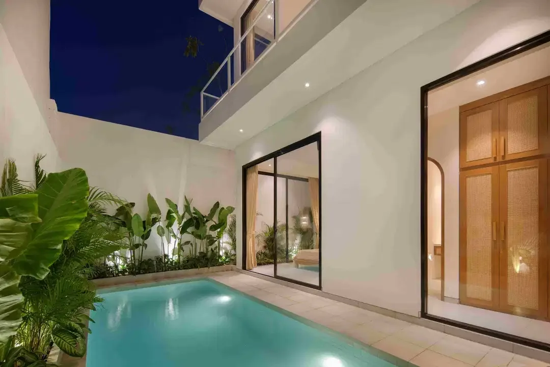 Dijual & Disewakan Villa Mewah 3 Kamar Tidur Dekat Pantai Balangan - Image 1 of 10