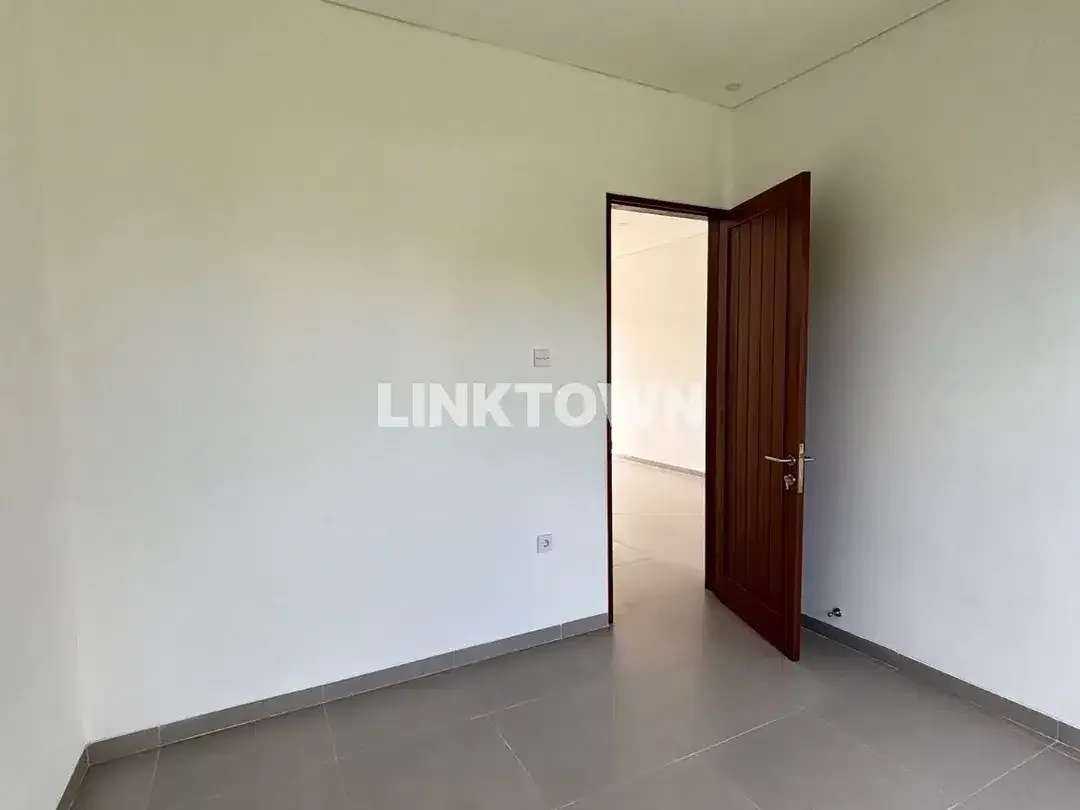 Dijual rumah modern tropis siap huni lokasi sangat strategis terletak di Jalan Saridana, Denpasar - Image 3 of 9