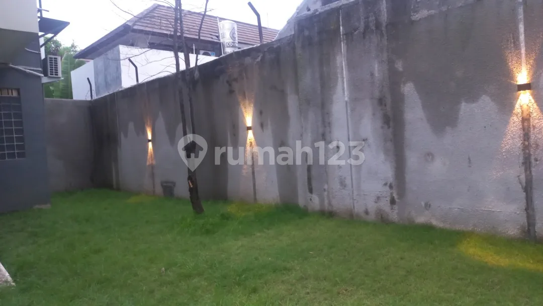 5 Bedroom Ensuite Renovated Spacious Garden Semi Villa Close To Pepito Canggu Pet Friendly - Image 4 of 4