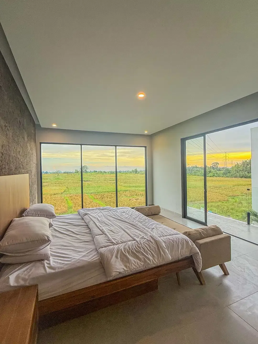 VILLA READY BAGUS 3 BR FURNISHED LOKASI DENGAT CANGGU BEACH - Image 5 of 10