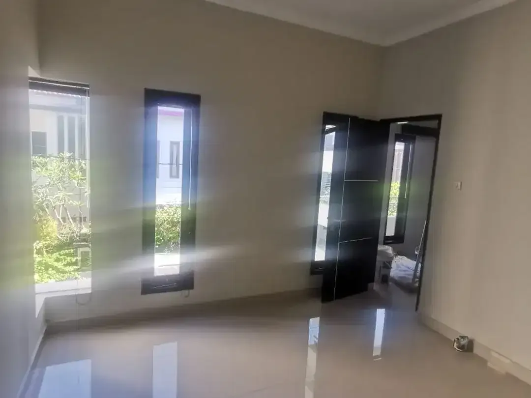 Rumah Cantik Minimalis dekat kerobokan Badung  Bali - Image 4 of 10