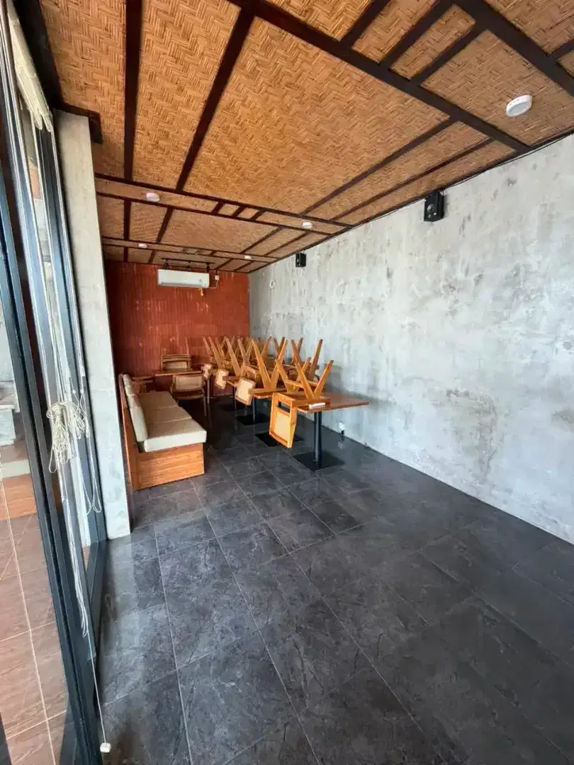 FOR RENT - EX RESTAURANT 2 FLOORS ON FAMOUS CANGGU SHORTCUT - Image 5 of 9