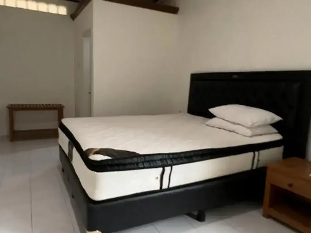 Villa 3 Lantai Disewakan, di Sanur Lokasi Strategis Luas 1 Are - Image 3 of 10