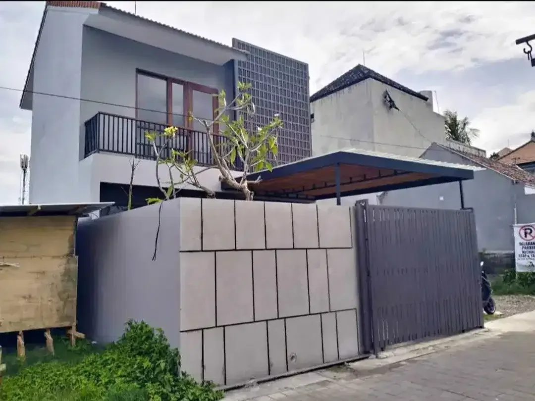 Rumah Brand New Lantai 2 Modern Tropical Minimalis - Image 3 of 9
