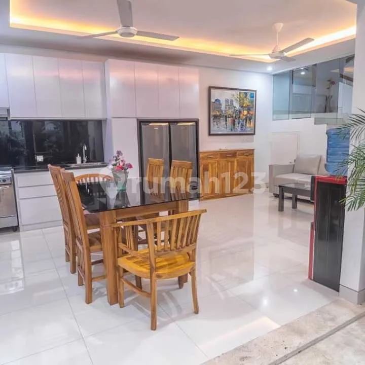 Disewakan Villa Full Furnished 3 Br di Tanjung Benoa Nusa Dua Bali.ada Private Pool - Image 3 of 4