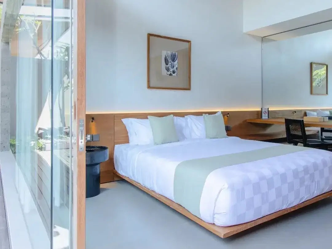 Villa 2 Bedroom Freehold di Canggu – Batu Bolong - Image 8 of 10