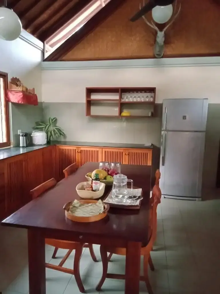 BALI TRADITIONAL STYLE VILLA WALKING DISTANCE TO SANUR BEACH BALI - Image 3 of 10
