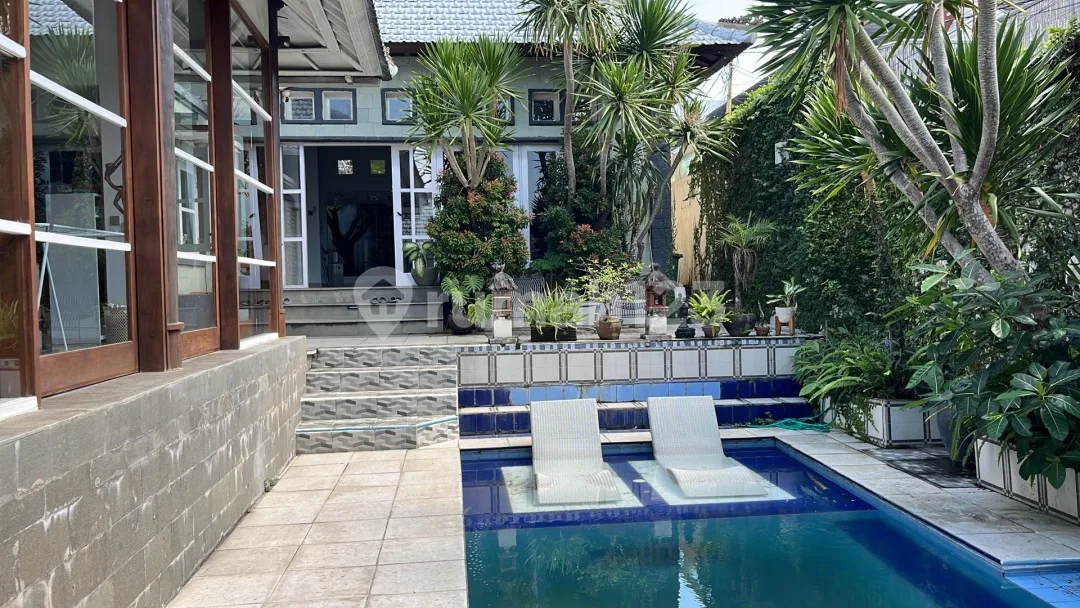 Dijual Cepat Villa Hitung Harga Tanah Saja! Prime Land Berawa Canggu - Hanya 100 Meter Dari Jalan Raya Utama - Image 2 of 4