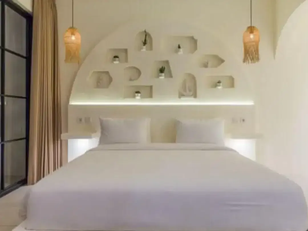 VILLA RAYA TIBUBENENG SANGAT BAGUS BUAT INVESTASI CANGGU BADUNG, BALI - Image 6 of 8