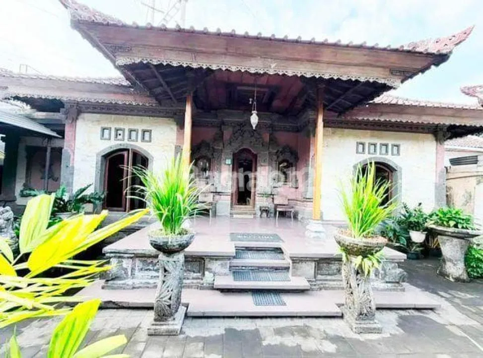 Rumah Nyaman & Strategis Dekat Pantai Sanur - Image 2 of 4