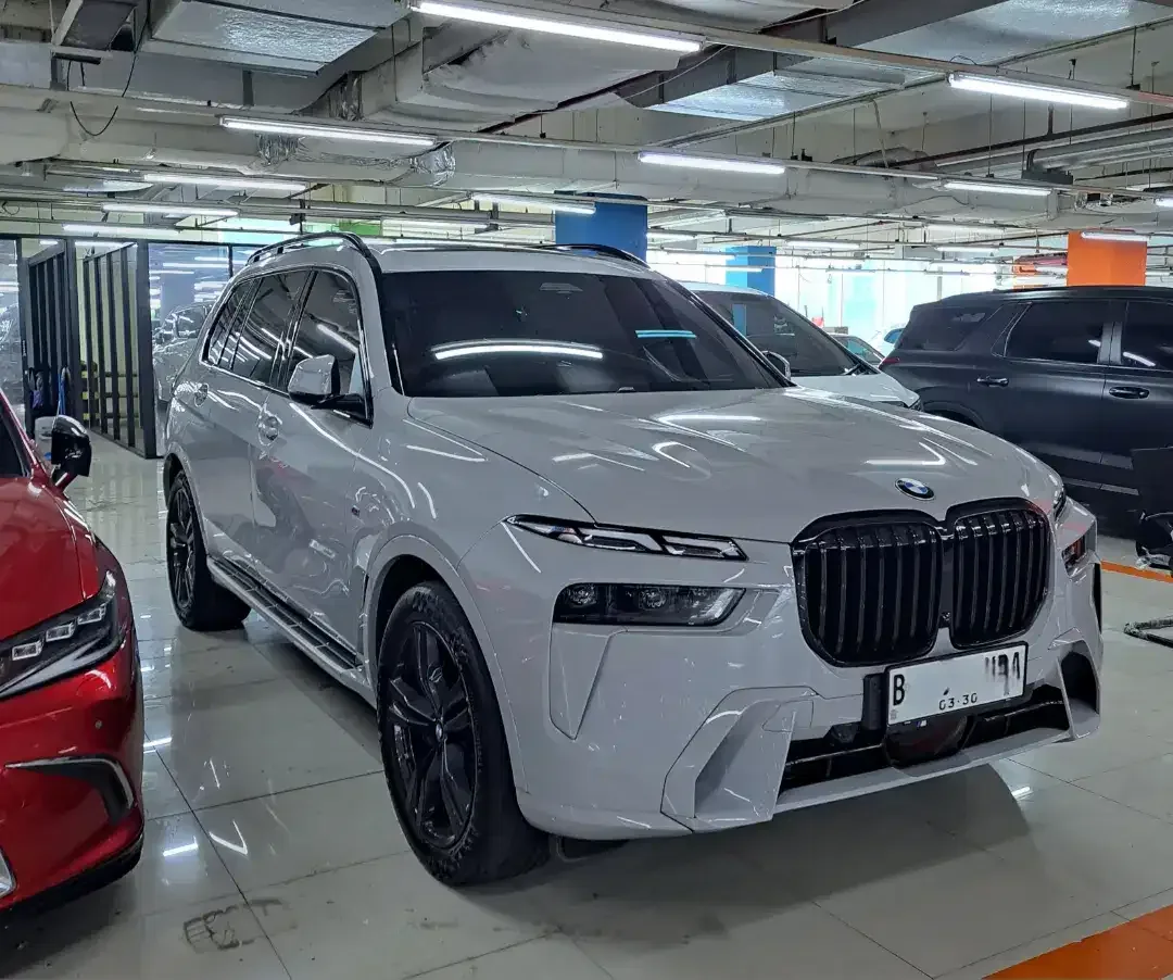 (Odo 9 rb) BMW X7 M SPORT 2023 - Image 3 of 7