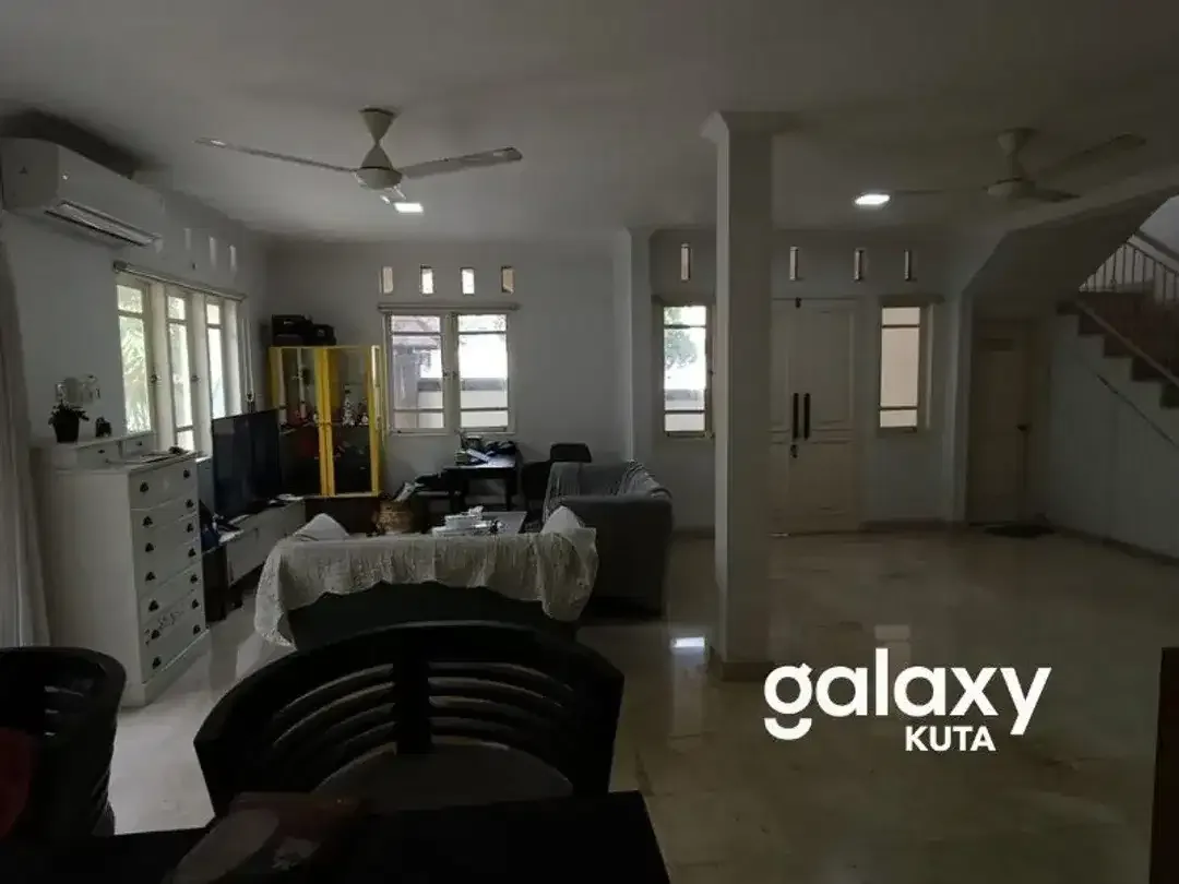 JUAL SEWA VILLA SEMER UMALAS BUMBAK KEROBOKAN BADUNG - Image 4 of 10