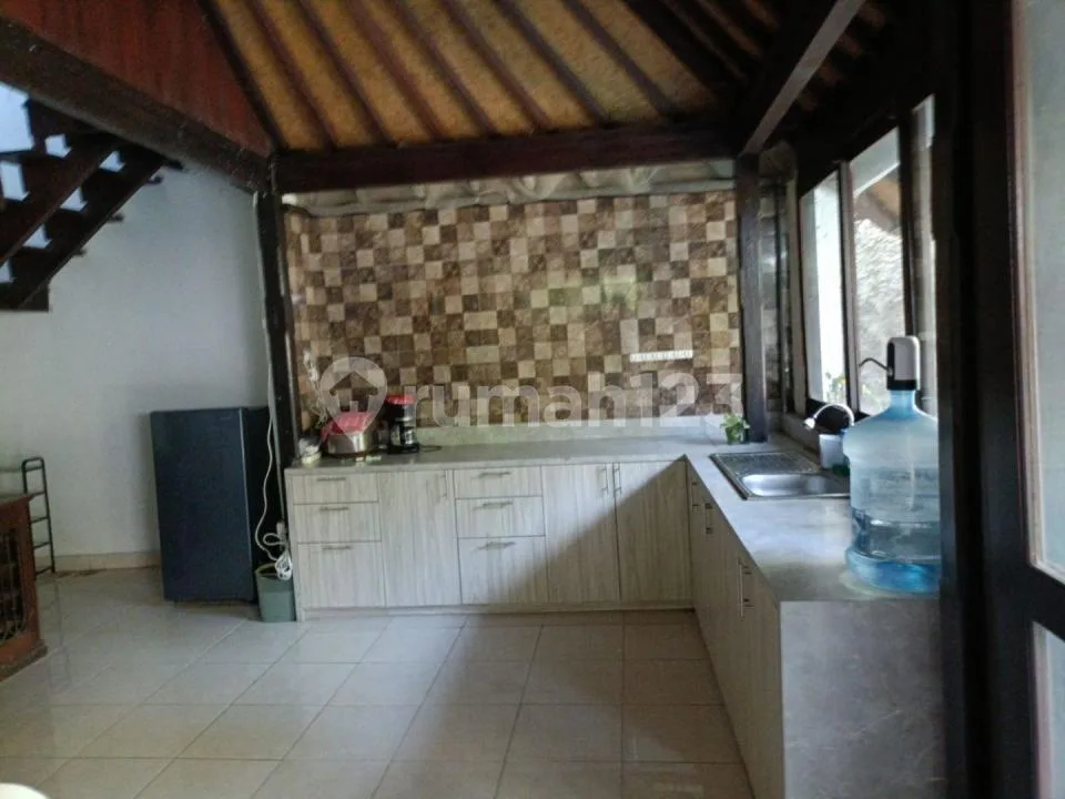 Tanah Seminyak Bonus 3Villa Siap Pakai Harga Murah - Image 4 of 4