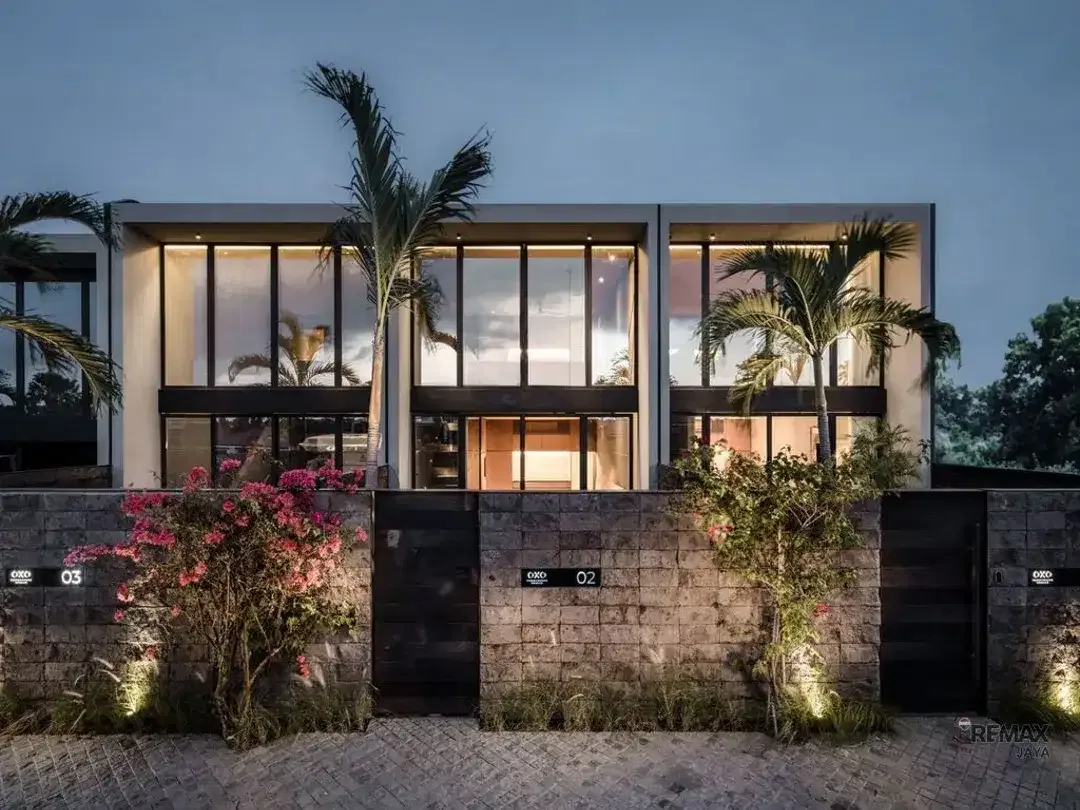 Luxury 2 Bedroom Townhouse Leasehold 55 Years In Umalas, Bali - Image 1 of 10