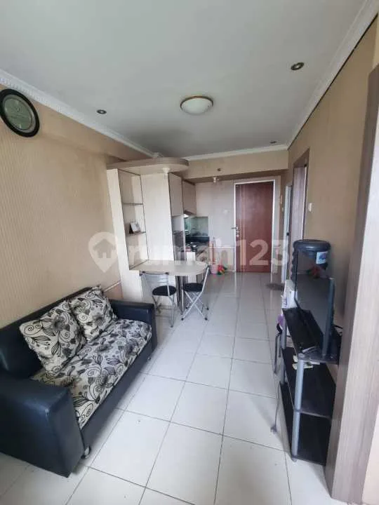 Apartemen Furnish 2 BR Jadi 1 BR Puncak Kertajaya Surabaya - Image 1 of 3