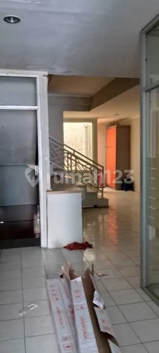 Dijual Ruko Strategis di Pusat Kota - Belakang Level 21 - Image 3 of 4