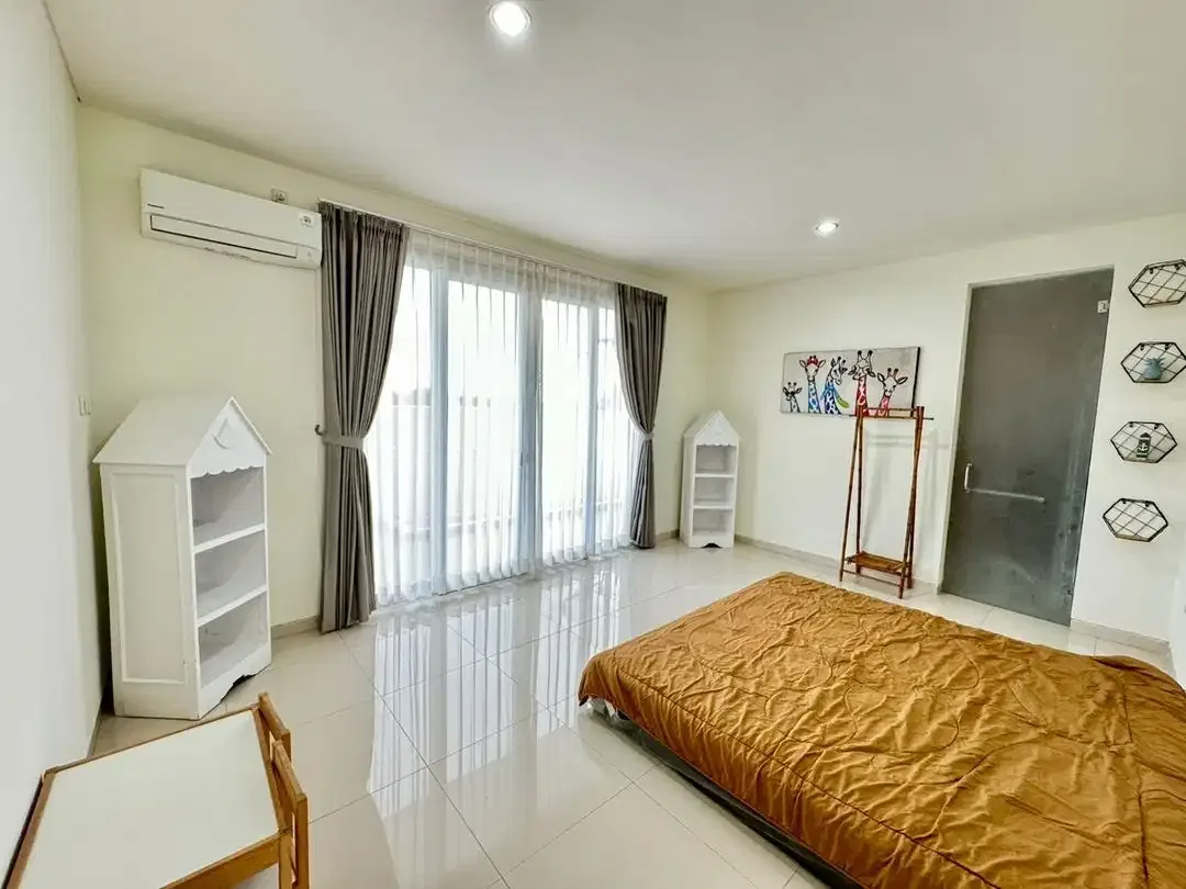 For rent 3 Bedroom House at Greenlot, Munggu - Image 2 of 10