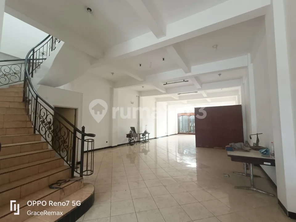 Gedung Ruko 6 Are di Area Gunung Agung Denpasar - Image 2 of 4