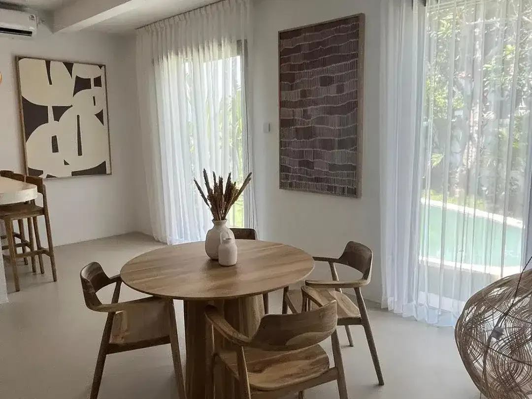 NEWLY RENOVATED 2 BEDROOM VILLA NUSA DUA - Image 6 of 7