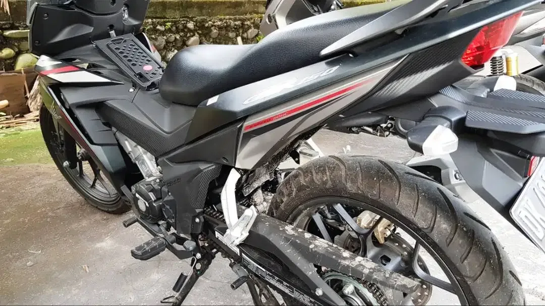 SUPRA GTR150 CC  BLACK SILVER - Image 10 of 10