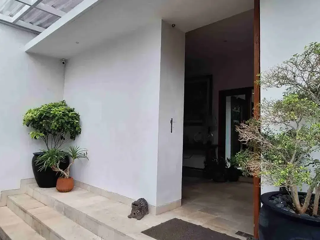 HIDDEN GEM VILLA 2 BEDROOMS IN KEROBOKAN FOR SALE - Image 2 of 10