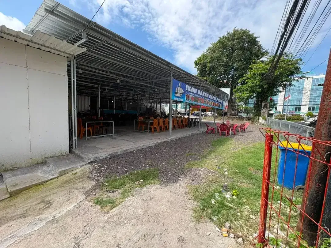 STRATEGIC BUSINESS TAKE OVER IN KUTA – PRIME MAIN ROAD LOCATION, 750 SQM LAND - Image 3 of 5