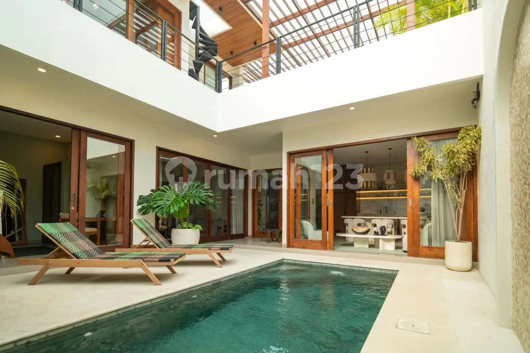 Villa Rooftop Dekat Pererenan Canggu #7731 - Image 1 of 4