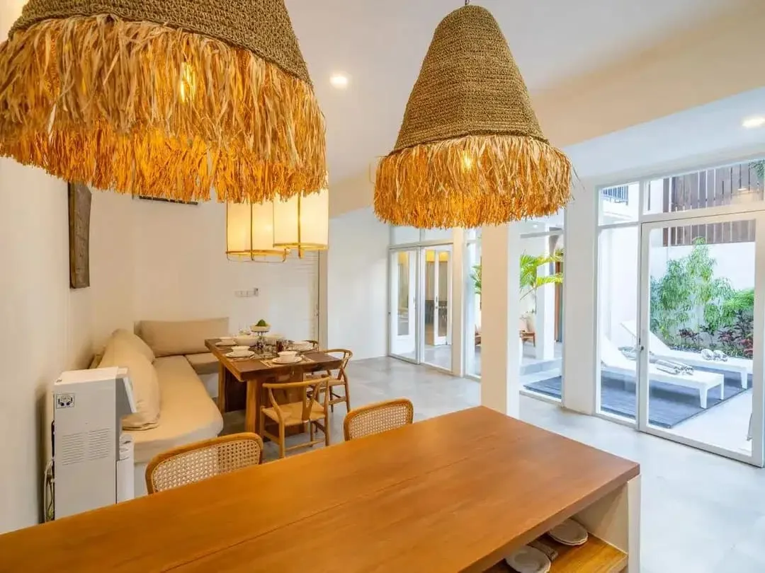 VILLA for Sale  Prime Location, walking distance to Canggu Beach, Famous Restaurants and Cafes - Image 4 of 10