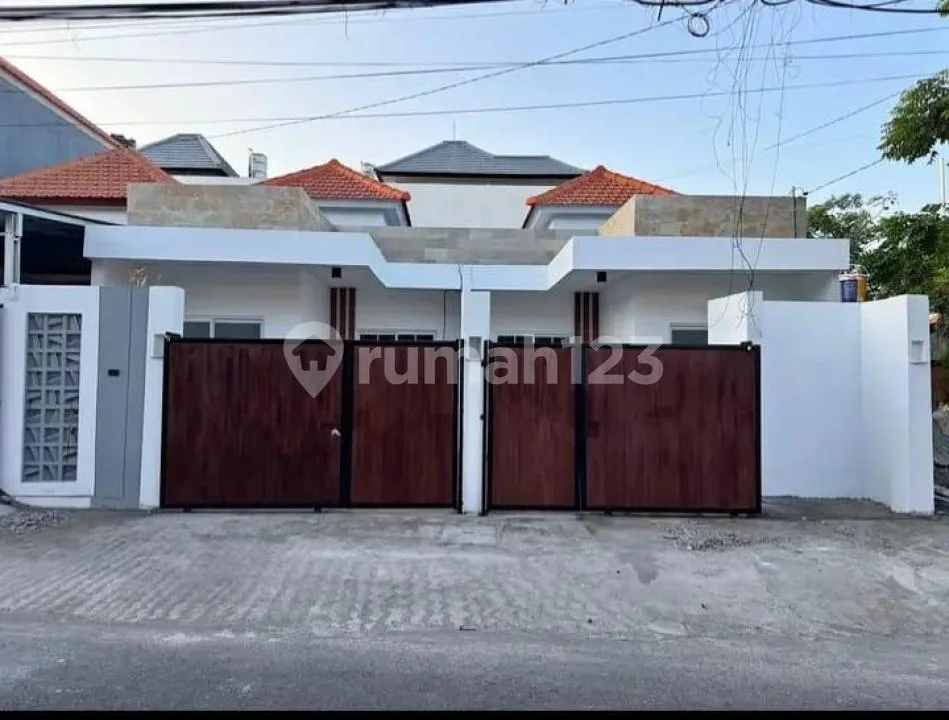 Rumah Minimalis Lokasi Pusat Kota Denpasar Badak Agung Renon - Image 1 of 4
