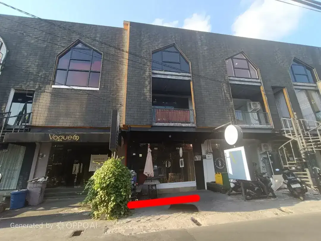 Shop  for Rent in Shortcut Berawa- Echo Beach, Canggu - Image 1 of 5