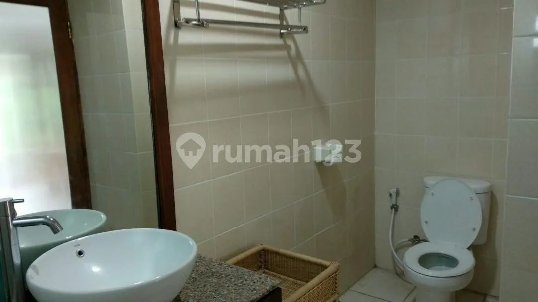 Beautifull 2 Bedroom Vila Furnished Near Ubud - Image 4 of 4