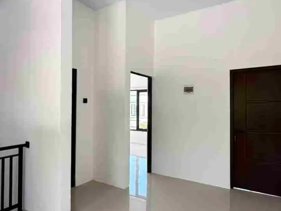 Jual Rumah 2lt Unfurnished Lokasi Perumahan Mumbul Jimbaran Bali. area strategis & nyaman untuk hunian. - Image 7 of 10