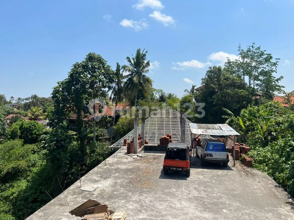 Dijual Cepat Tanah Los Sungai di Pusat Ubud, Bali - Image 1 of 4