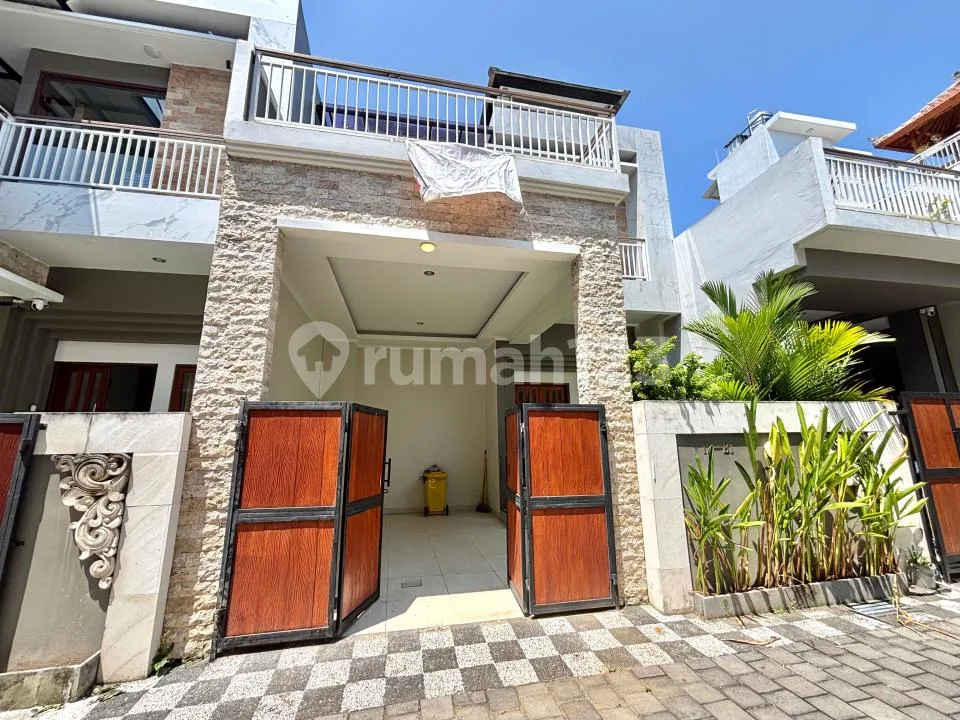 For Rent House Semi Villa In Widjaja Residence - Image 1 of 4