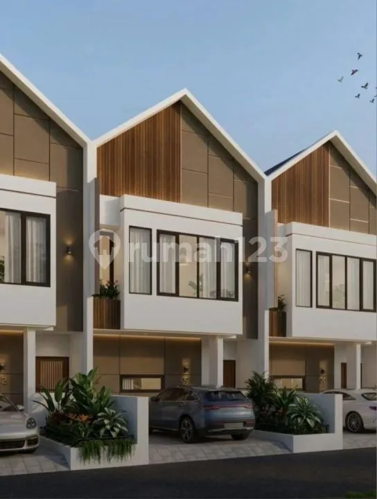 Rumah Lantai Dekat Renon dan Sanur Denpasar Bali - Image 1 of 4