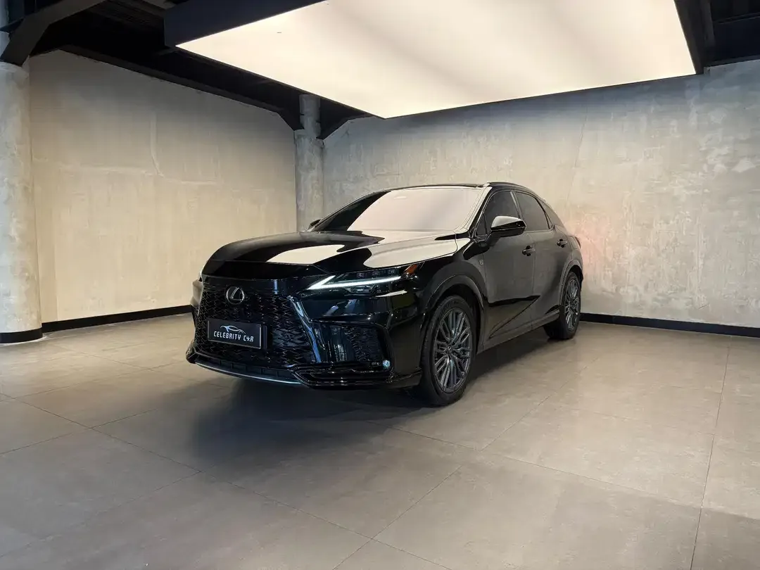 Lexus RX-500H F-Sport 2023 - Image 2 of 10