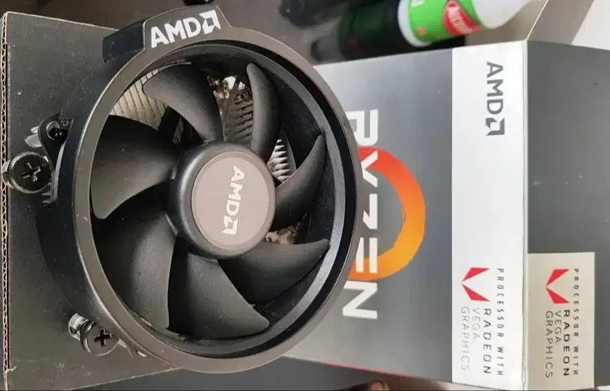 PROSESOR AMD RYZEN 3 FULL SET - Image 1 of 10