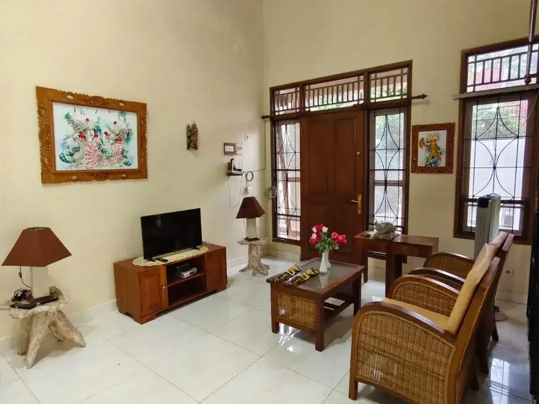 rumah dengan pool besar di puri gading jimbaran,dkt sekolah internasional,GWK - Image 3 of 9