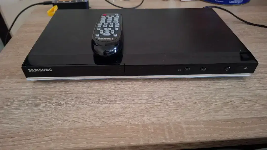 DVD Player Samsung pemutar disc film dan MP3 - Image 5 of 8