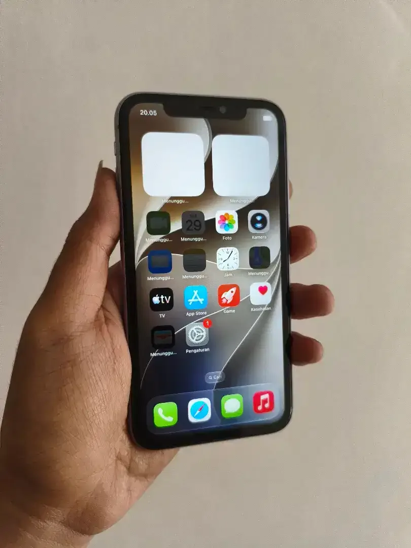 Iphone 11 128gb Inter bisa pakai XL kartu lain tingga unblock - Image 3 of 3