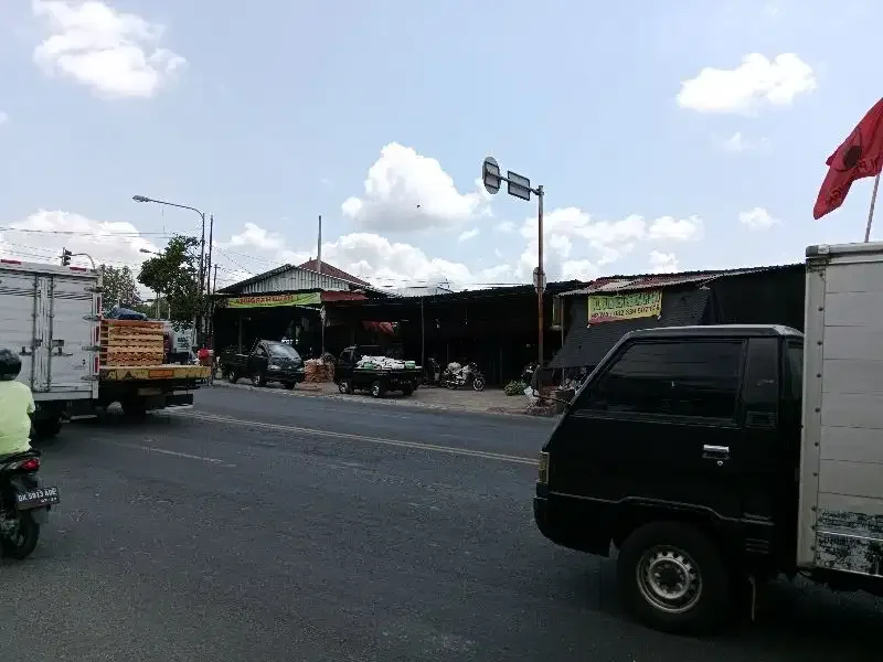 DISEWAKAN LAHAN PINGGIR JALAN UTAMA BYPASS KARGO DENPASAR - Image 6 of 9